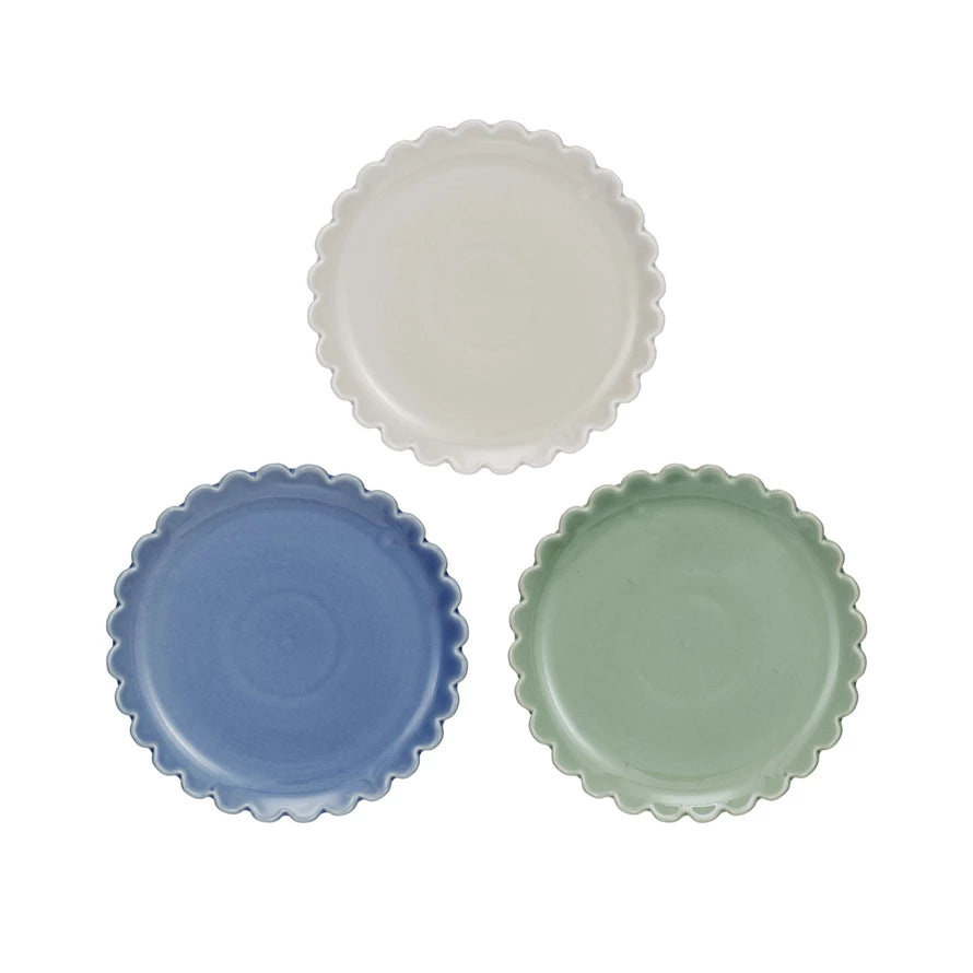 Scalloped Edge Plate