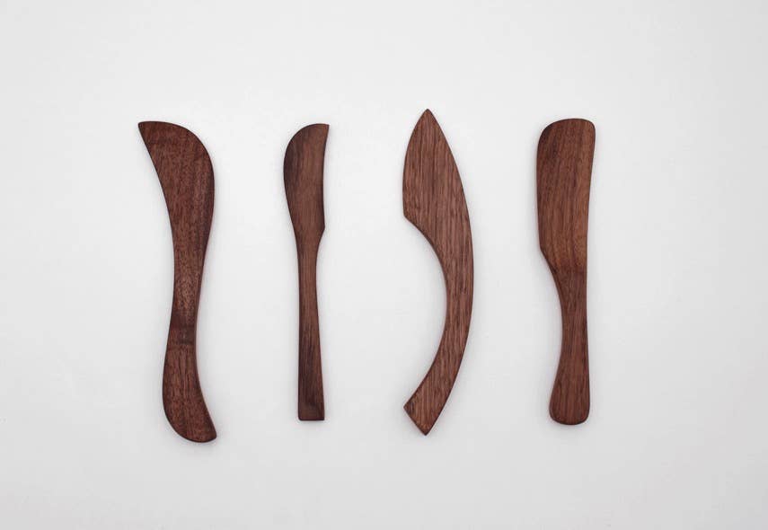 Walnut Spear Spreader