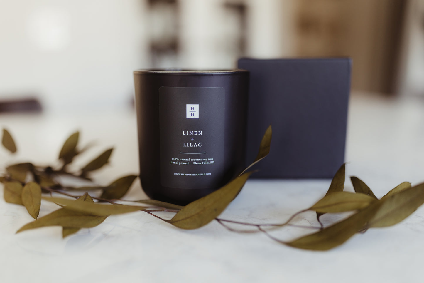 Linen + Lilac - Coconut Soy Candle