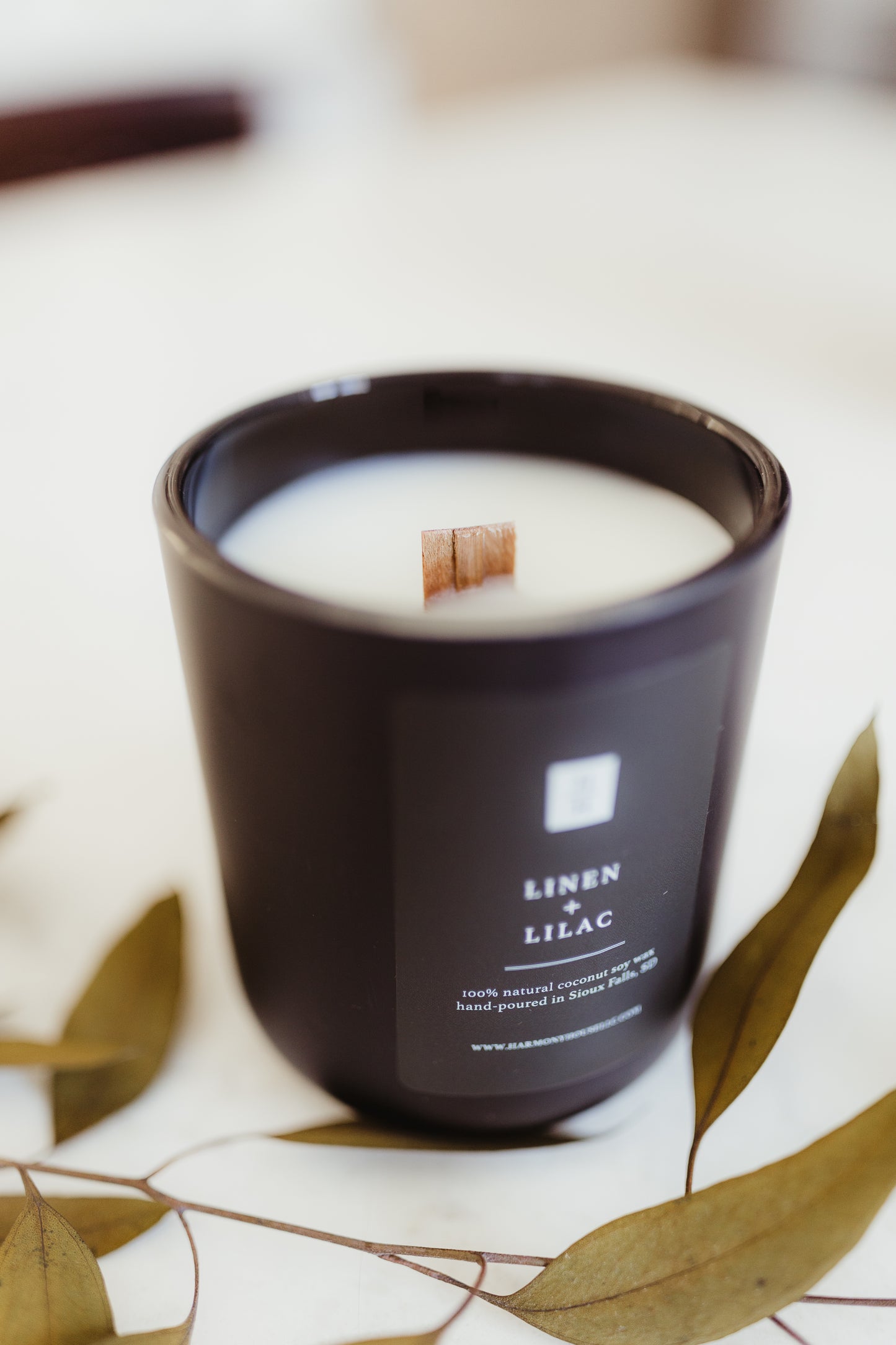 Linen + Lilac - Coconut Soy Candle